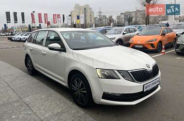 Універсал Skoda Octavia 2017 в Києві