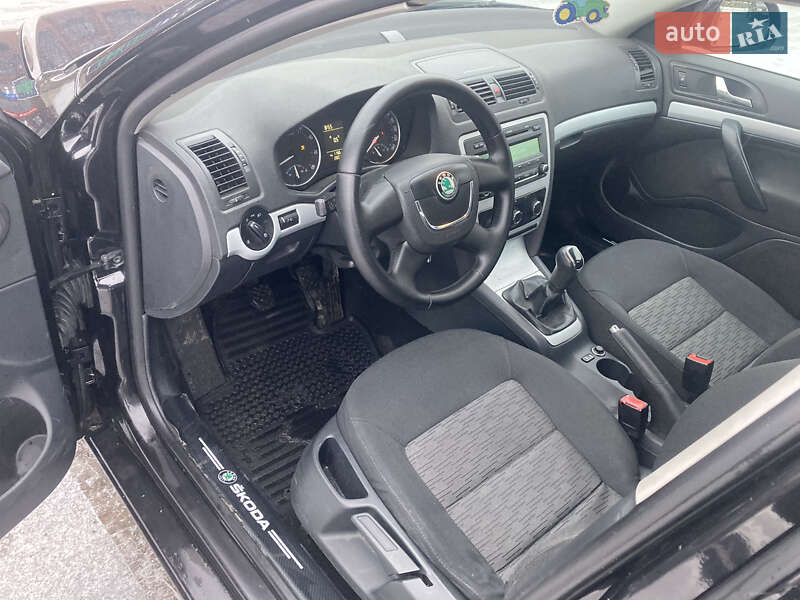 Лифтбек Skoda Octavia 2010 в Виннице