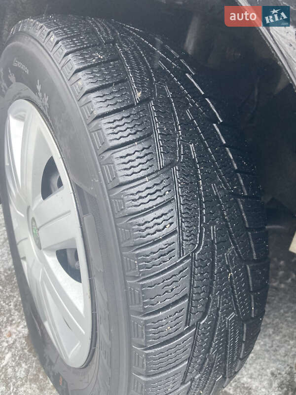 Лифтбек Skoda Octavia 2010 в Виннице