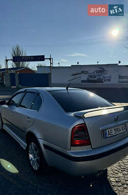 Ліфтбек Skoda Octavia 2002 в Дніпрі