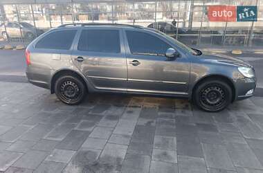 Универсал Skoda Octavia 2011 в 
