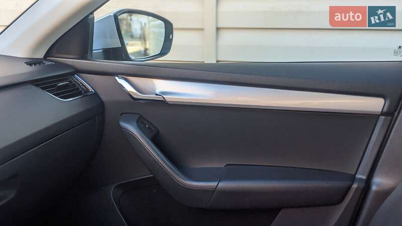 Ліфтбек Skoda Octavia 2013 в Львові