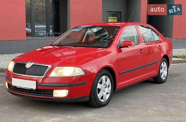 Лифтбек Skoda Octavia 2006 в Киеве