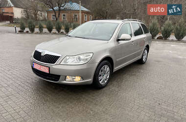 Универсал Skoda Octavia 2011 в Полтаве