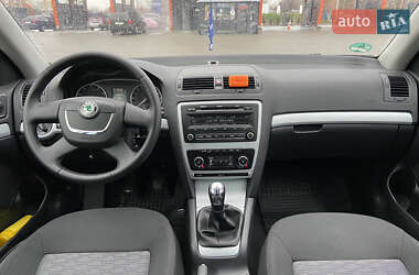 Универсал Skoda Octavia 2011 в Полтаве