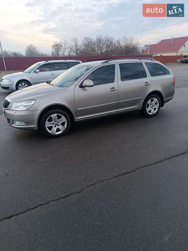 Универсал Skoda Octavia 2011 в Житомире
