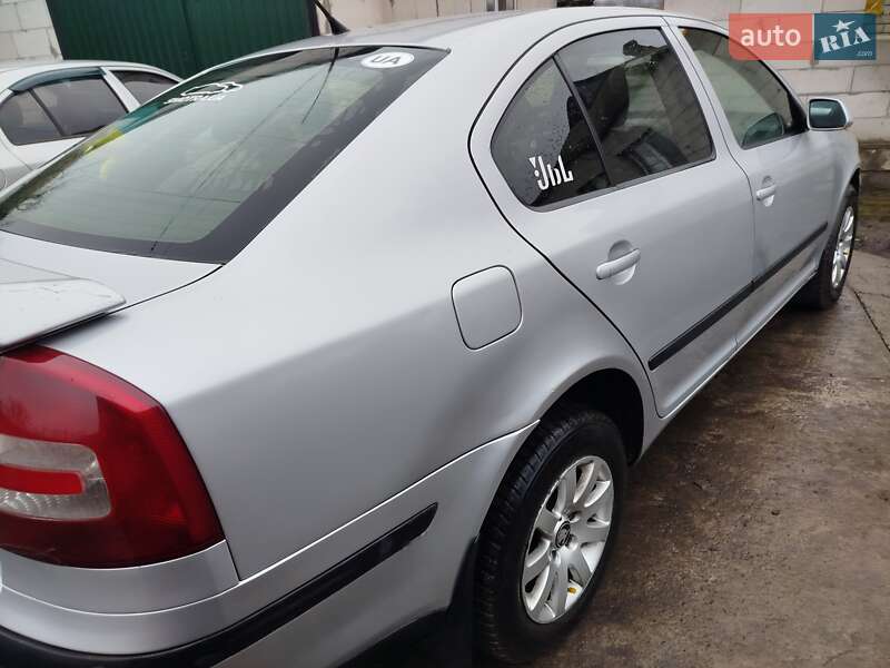 Ліфтбек Skoda Octavia 2006 в Кегичівці