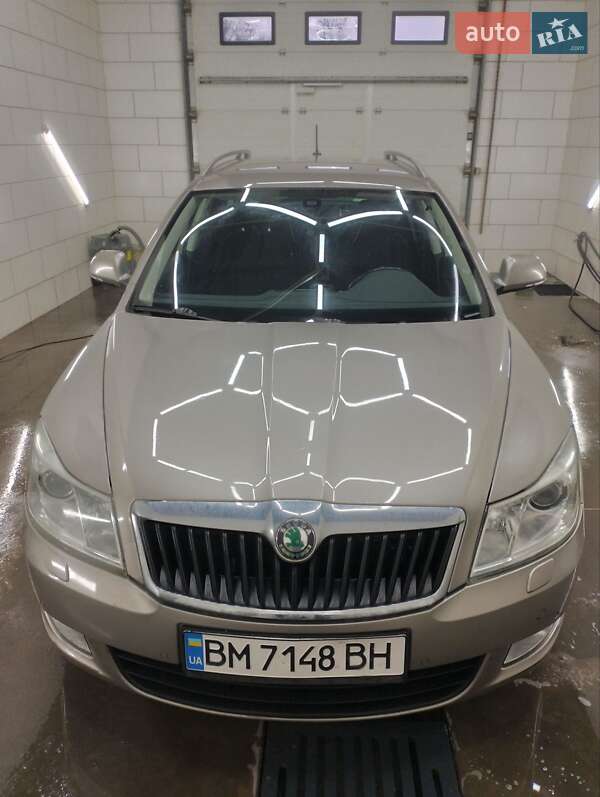 Универсал Skoda Octavia 2012 в 