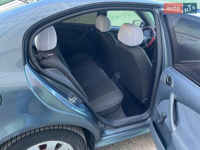 Ліфтбек Skoda Octavia 2004 в Чемерівцях