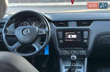 Універсал Skoda Octavia 2014 в Луцьку