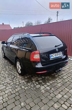 Універсал Skoda Octavia 2012 в Луцьку