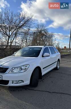 Универсал Skoda Octavia 2012 в 
