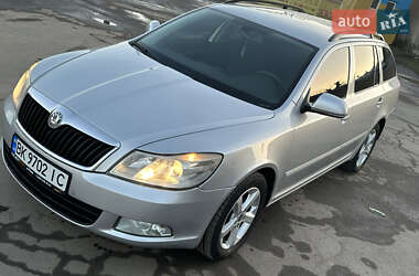 Универсал Skoda Octavia 2013 в Староконстантинове