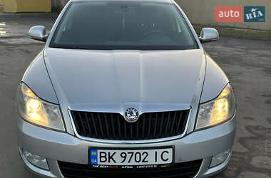 Универсал Skoda Octavia 2013 в Староконстантинове