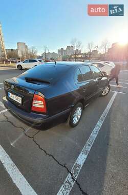 Ліфтбек Skoda Octavia 2006 в Києві