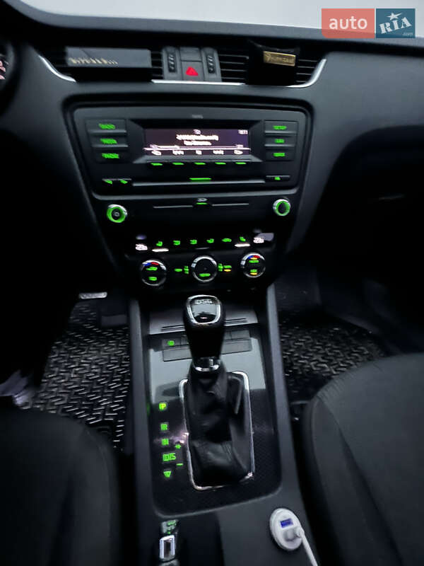 Лифтбек Skoda Octavia 2013 в Иршаве