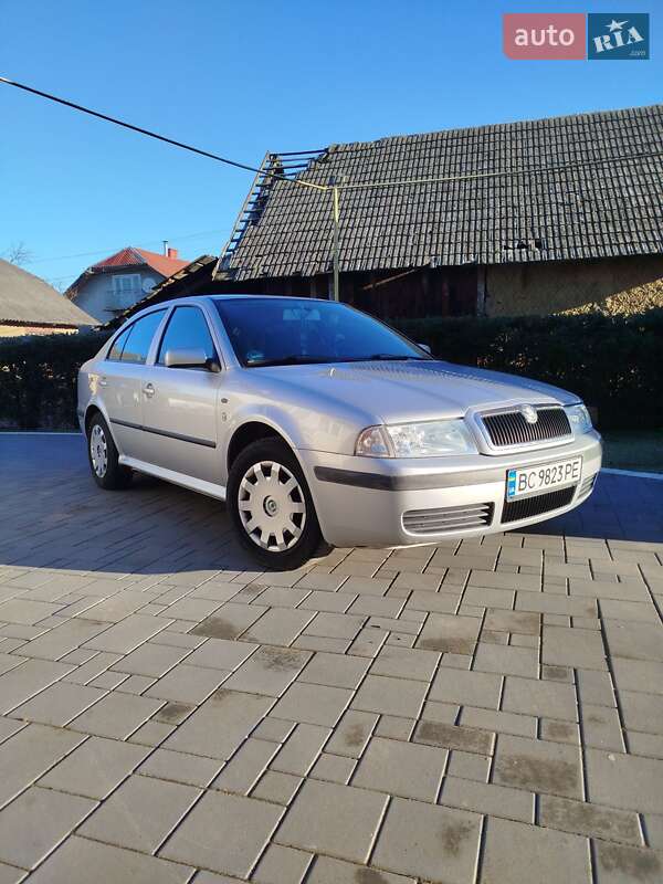 Универсал Skoda Octavia 2003 в Стрые