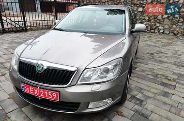 Універсал Skoda Octavia 2011 в Охтирці