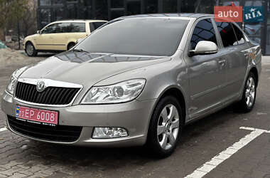 Ліфтбек Skoda Octavia 2009 в Рівному