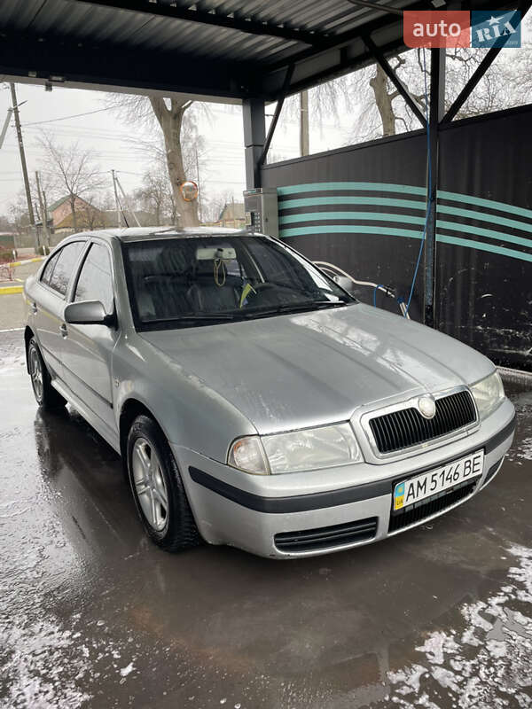 Ліфтбек Skoda Octavia 2005 в Коростені