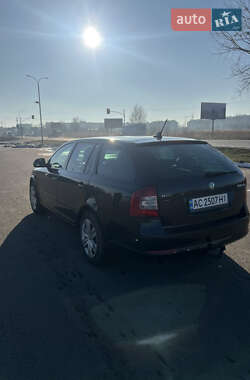 Универсал Skoda Octavia 2011 в 