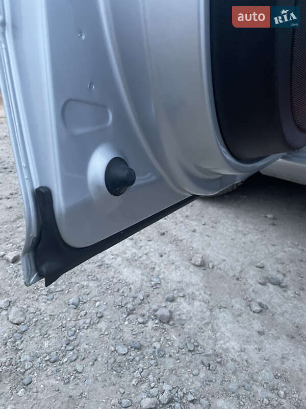 Універсал Skoda Octavia 2010 в Вознесенську