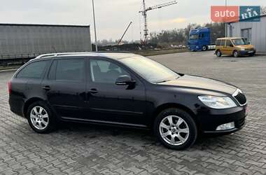 Універсал Skoda Octavia 2012 в Луцьку