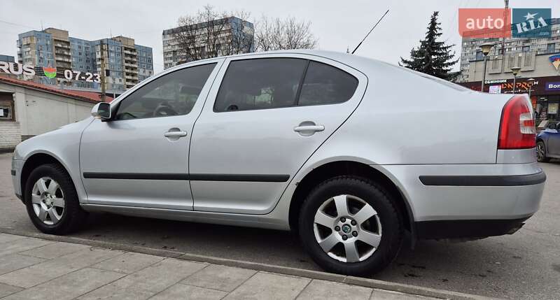 Лифтбек Skoda Octavia 2007 в Днепре