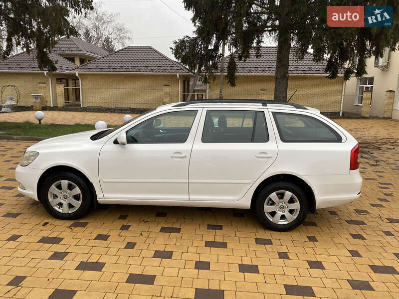 Універсал Skoda Octavia 2012 в Тульчині фото 5 Універсал Skoda Octavia 2012 в Тульчині
