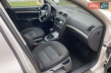 Универсал Skoda Octavia 2012 в 