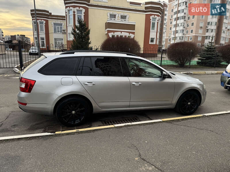 Універсал Skoda Octavia 2015 в Києві