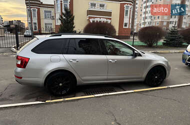 Универсал Skoda Octavia 2015 в 