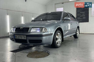 Ліфтбек Skoda Octavia 2002 в Буську