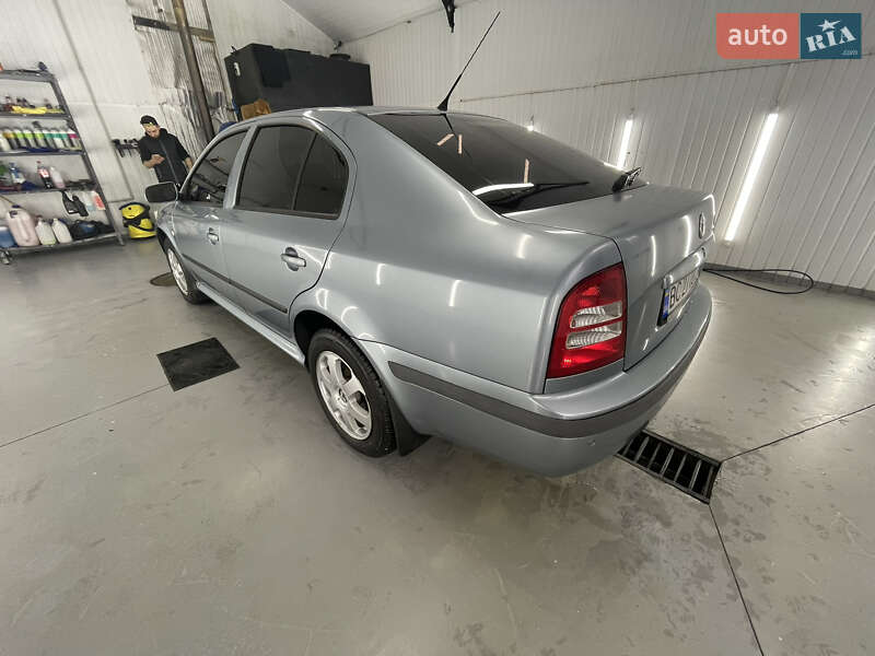 Лифтбек Skoda Octavia 2002 в Буске