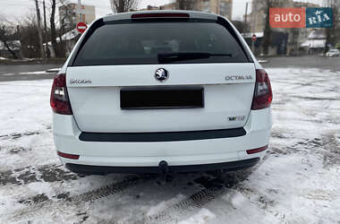 Универсал Skoda Octavia 2017 в Хмельницком