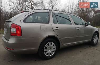 Універсал Skoda Octavia 2010 в Калуші