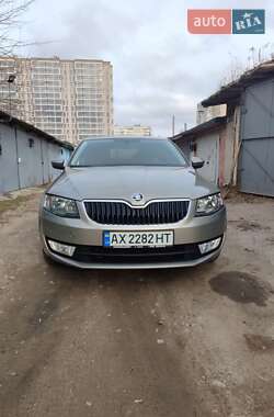 Ліфтбек Skoda Octavia 2016 в Харкові