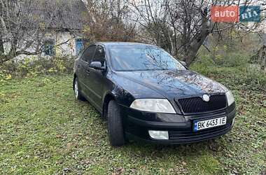 Ліфтбек Skoda Octavia 2007 в Рівному