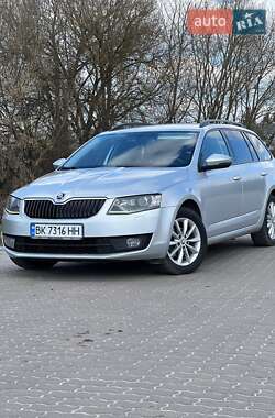 Универсал Skoda Octavia 2016 в 