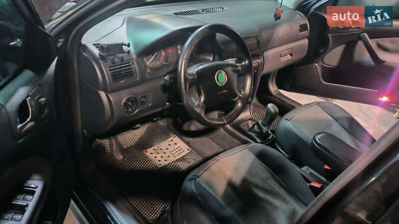 Ліфтбек Skoda Octavia 2006 в Белзі