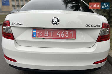 Лифтбек Skoda Octavia 2015 в 