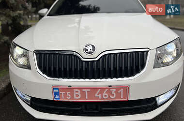 Лифтбек Skoda Octavia 2015 в 