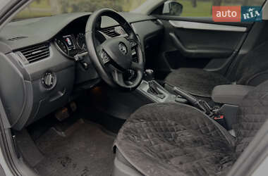 Лифтбек Skoda Octavia 2015 в 