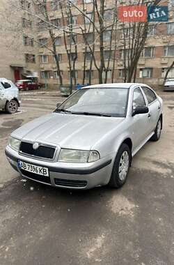 Лифтбек Skoda Octavia 2004 в 