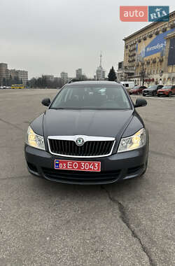 Універсал Skoda Octavia 2011 в Харкові