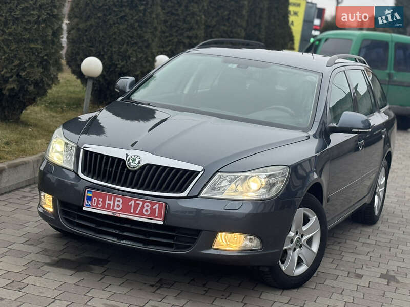 Универсал Skoda Octavia 2011 в Сарнах