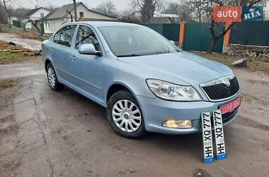 Лифтбек Skoda Octavia 2010 в Полтаве