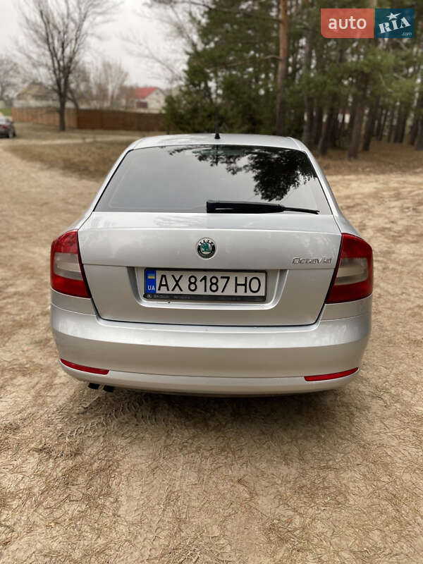 Ліфтбек Skoda Octavia 2011 в Богодухіву