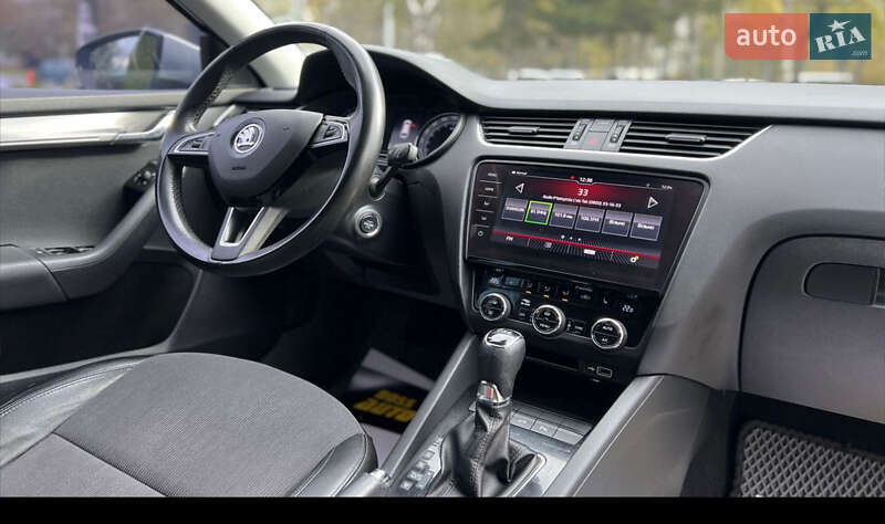 Универсал Skoda Octavia 2018 в Коростене