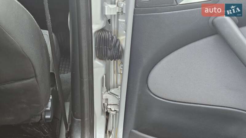 Лифтбек Skoda Octavia 2004 в Полтаве